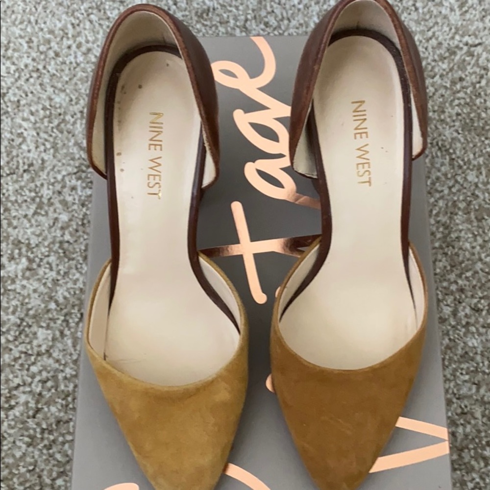NINE WEST BLOCKED HEELS. SIZE 5.5